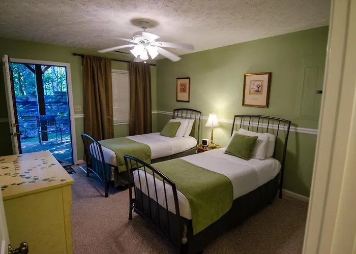 Asheville Cabins Of Willow Winds